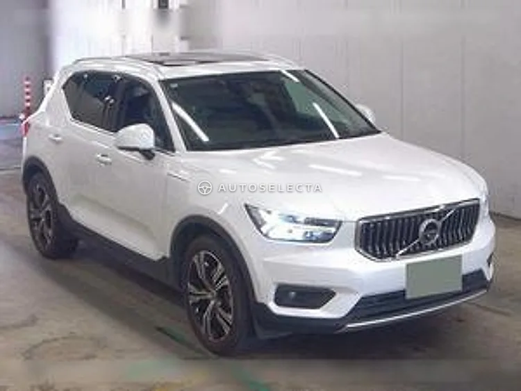 Volvo XC40 2020, photo 1 of 1