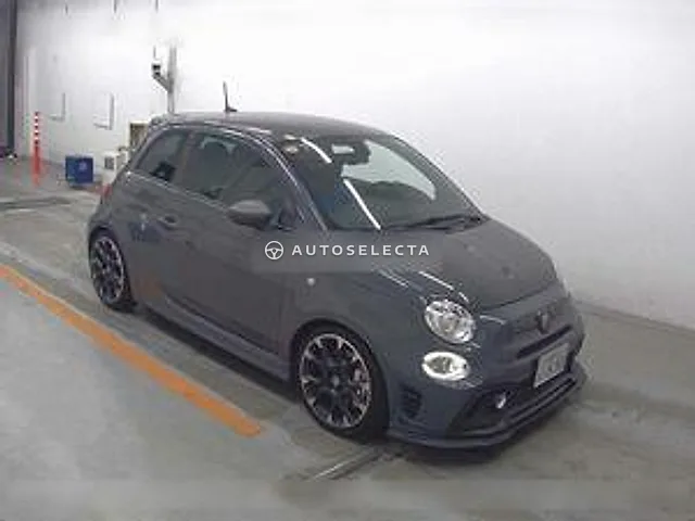 Abarth 595 2020, auction grade 4.5