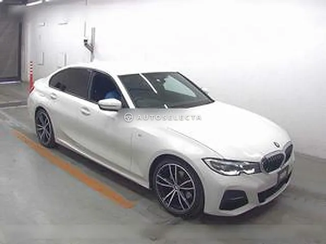 BMW 3 Series 2019, auction grade 4