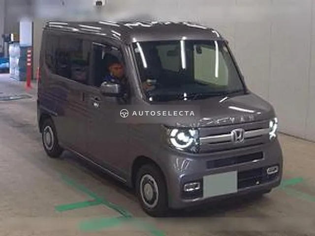 Honda N-VAN 2023, auction grade 5