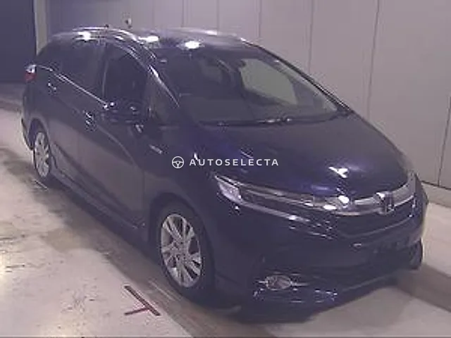 Honda Shuttle 2016, auction grade 3.5