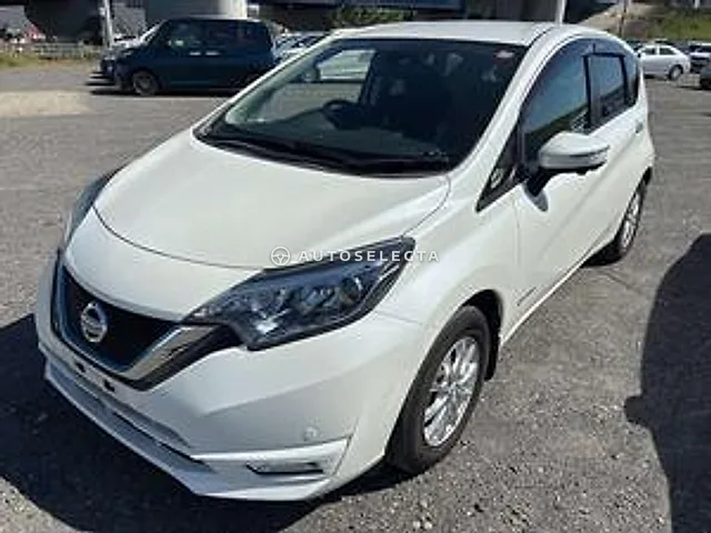 Nissan Note 2017, auction grade 4