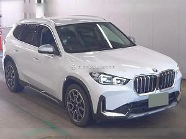 BMW iX1 2023, auction grade 4.5