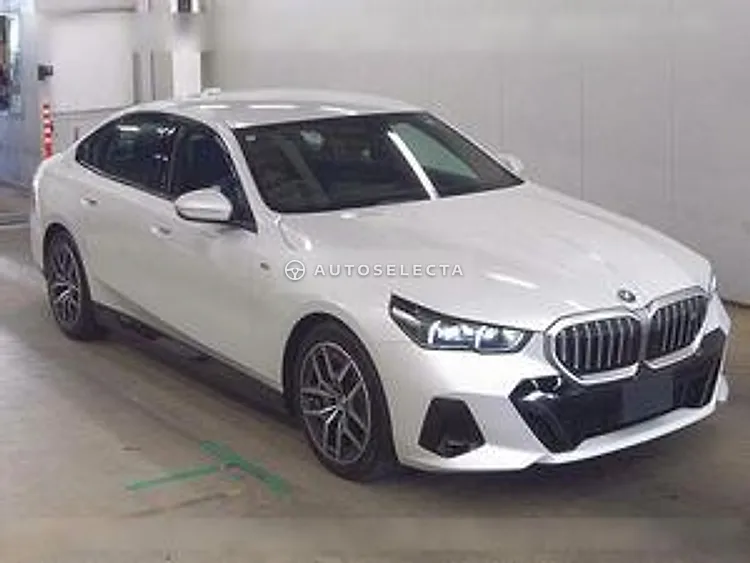 BMW i5 2024, photo 1 of 1