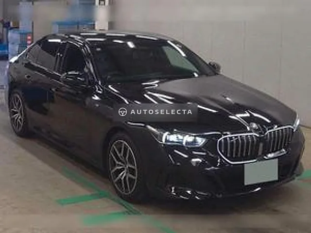 BMW 5 Series 2024, auction grade 4.5