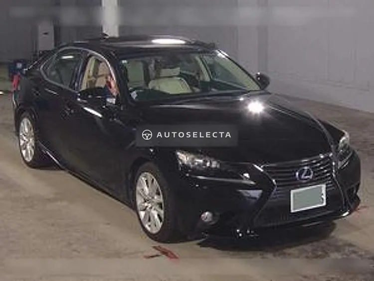 Lexus IS 2013, photo 1 of 6