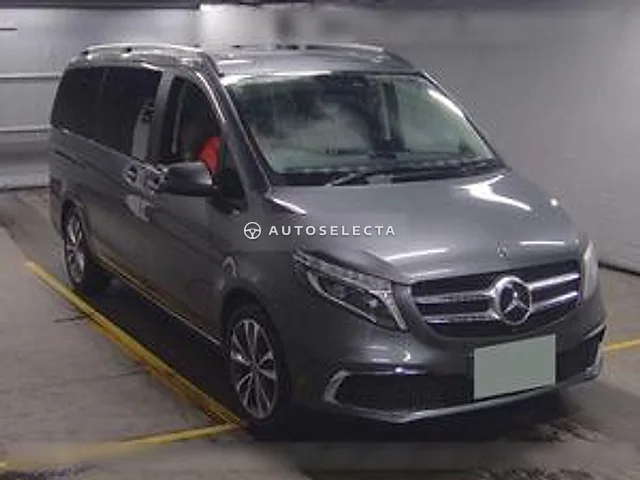 Mercedes-Benz V-Class 2021, auction grade 4.5