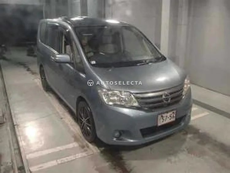 Nissan Serena 2013, photo 1 of 1