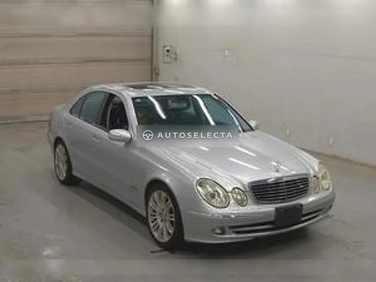 Mercedes-Benz E-Class 2005, photo 1 of 6