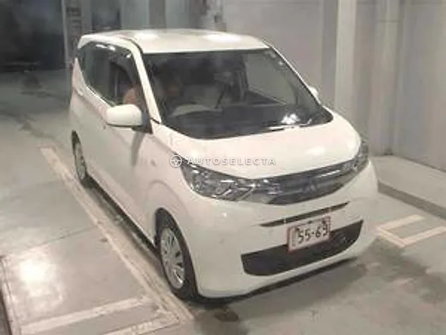 Mitsubishi eK Wagon 2021, auction grade 4.5