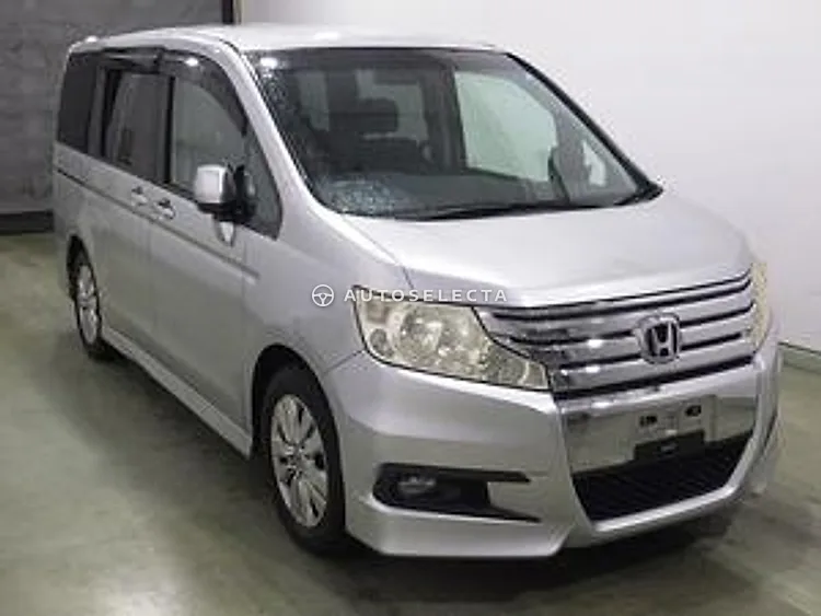 Honda Stepwgn Spada 2010, photo 1 of 1