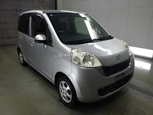 Honda Life 2009, auction grade R