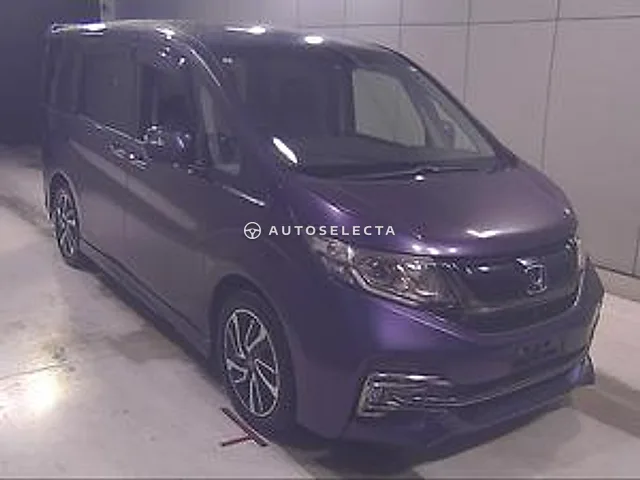 Honda Stepwgn Spada 2015, auction grade R