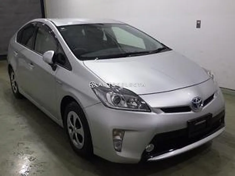 Toyota Prius 2015, photo 1 of 1