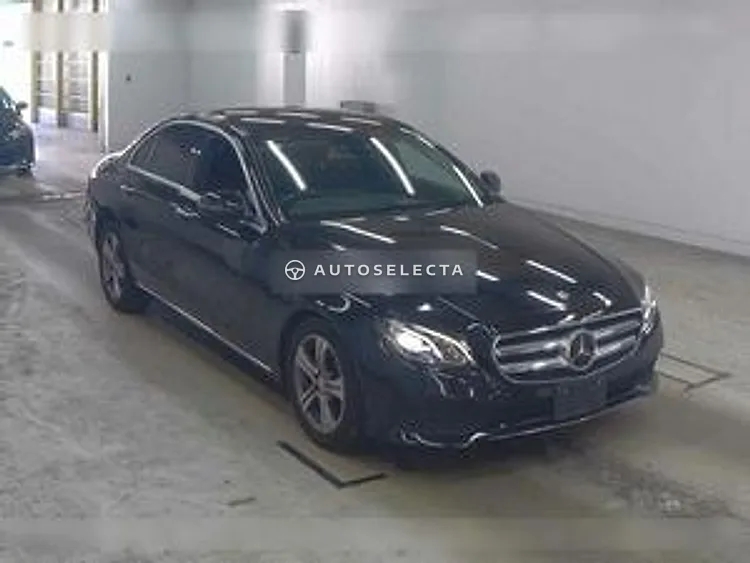 Mercedes-Benz E-Class 2017, photo 1 of 1