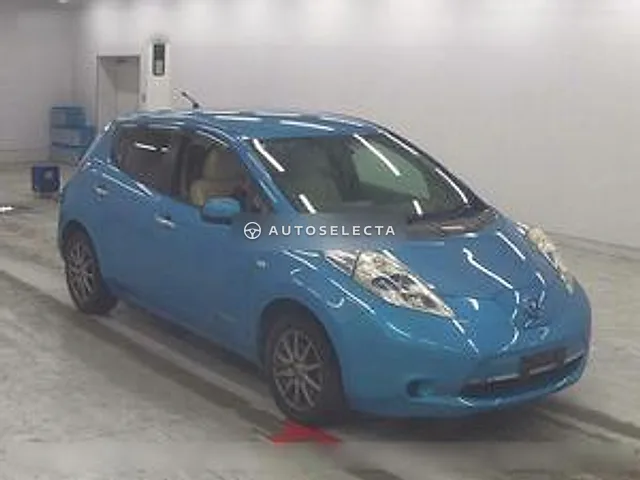 Nissan Leaf 2013, auction grade 3