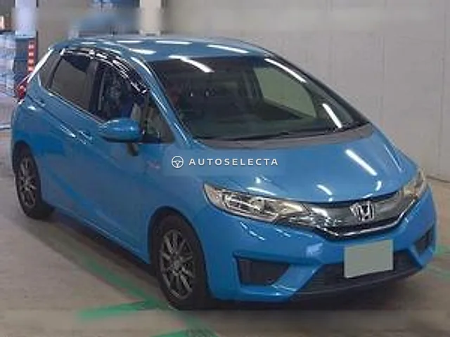 Honda Fit Hybrid 2014, auction grade R