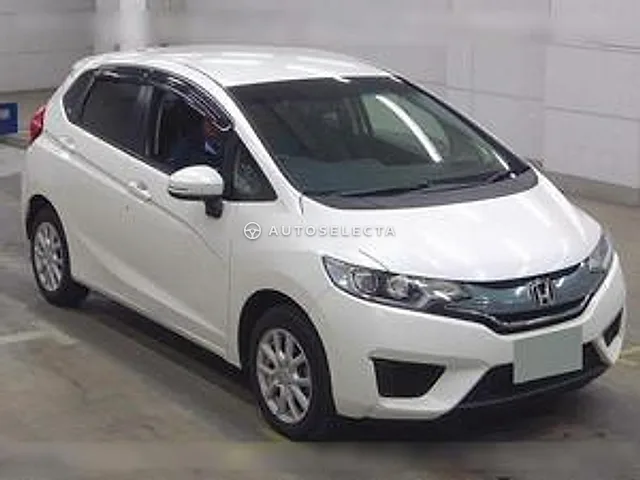 Honda Fit Hybrid 2014, auction grade 4