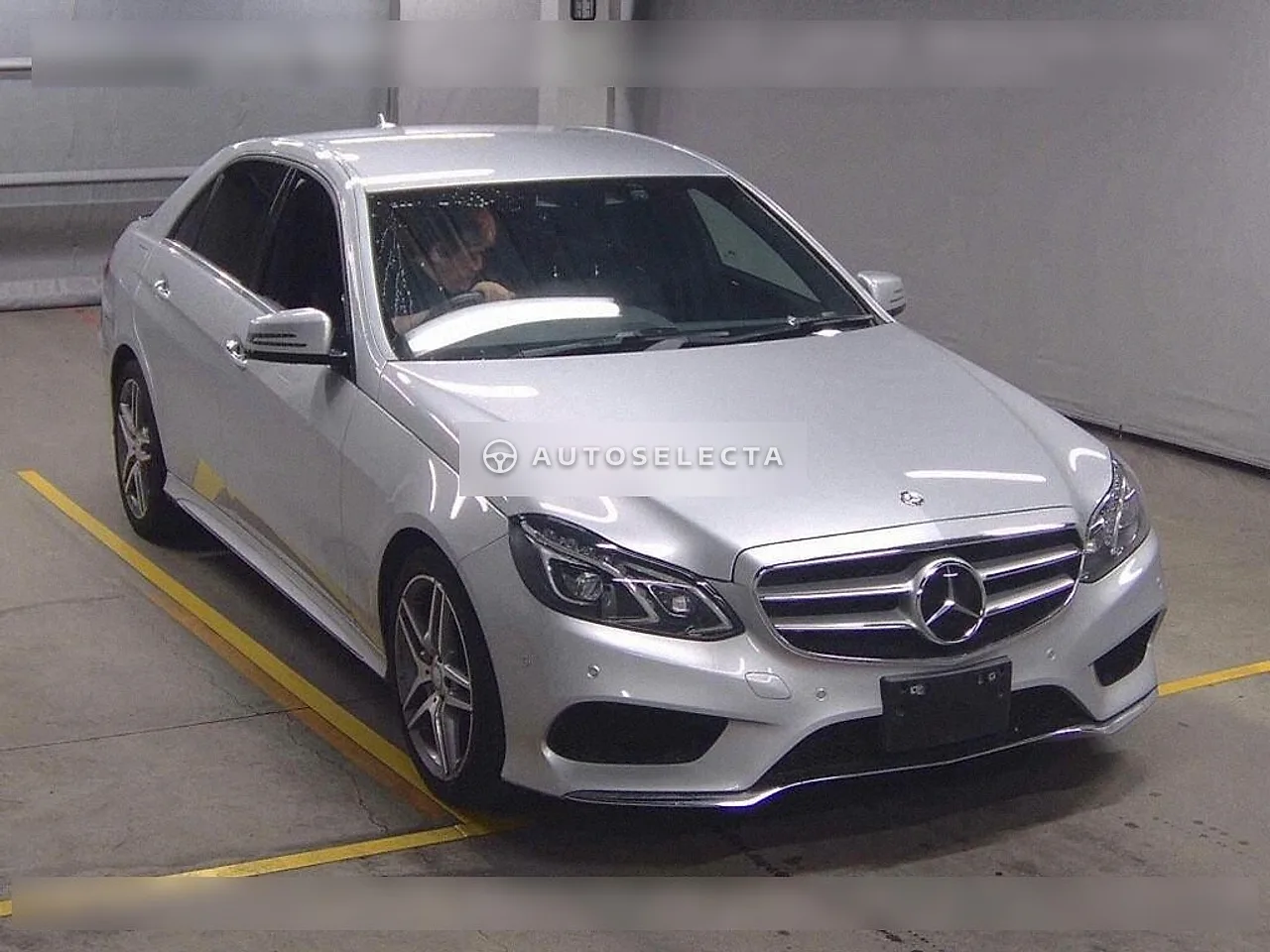 Mercedes-Benz E-Class 2015, photo 1 of 1