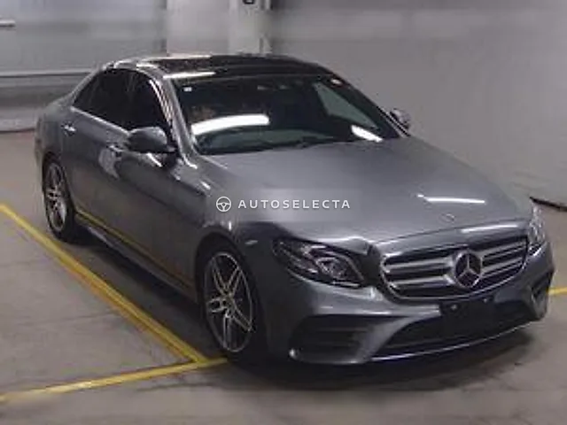 Mercedes-Benz E-Class 2018, auction grade 3.5