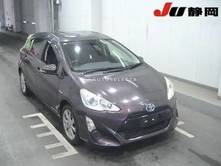 Toyota Aqua 2016, photo 1 of 1