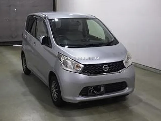 Nissan Dayz 2014, auction grade 3.5