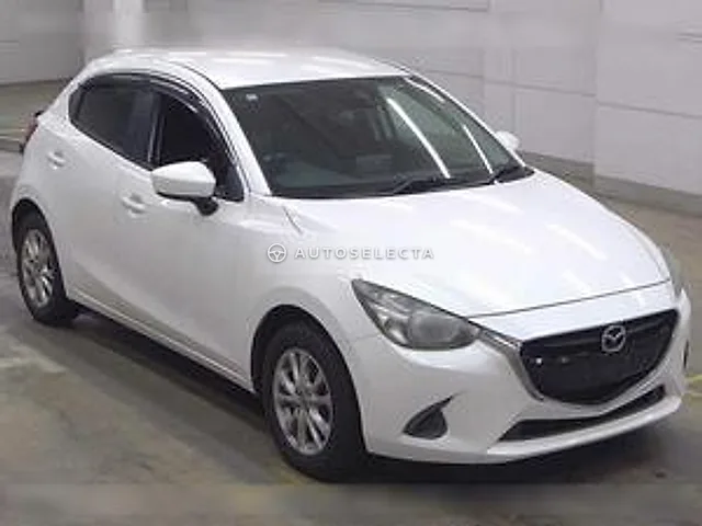 Mazda Demio 2016, auction grade 3.5