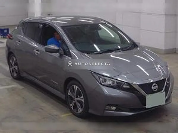 Nissan Leaf 2018, photo 1 of 1