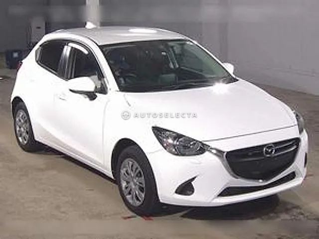 Mazda Demio 2017, auction grade 4