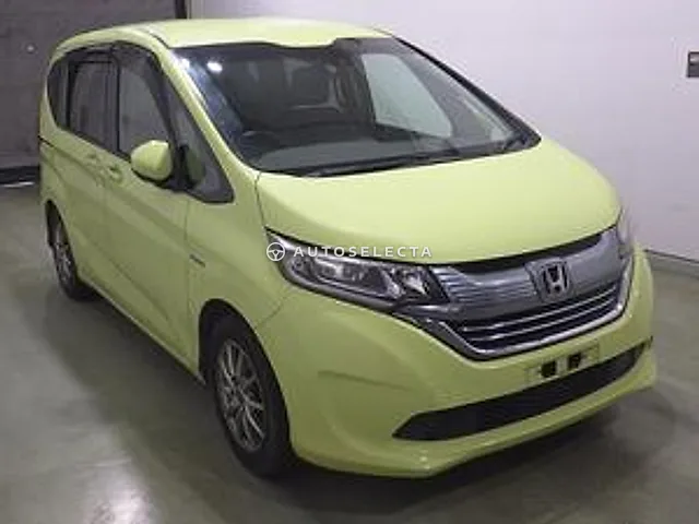 Honda Freed+ 2016, auction grade 3.5