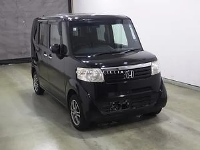 Honda N-BOX 2013, auction grade 2