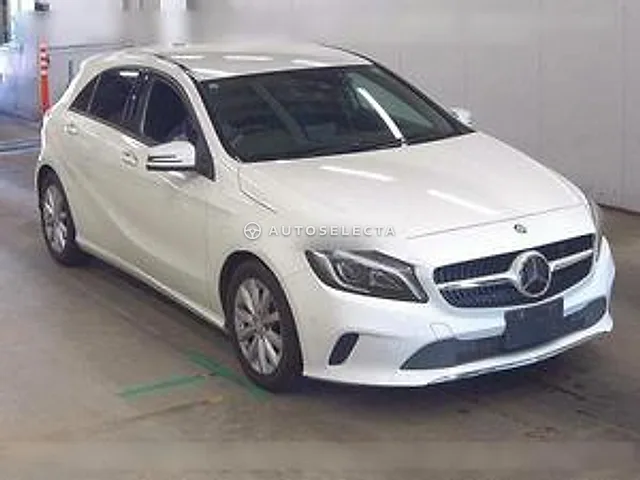 Mercedes-Benz A-Class 2016, auction grade 4.5