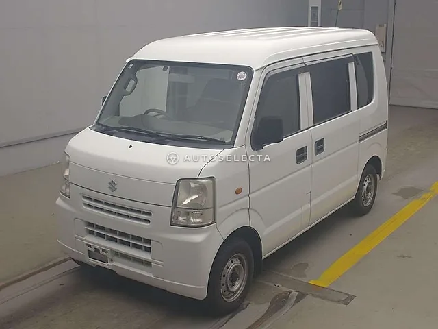 Suzuki Every 2008, auction grade RA