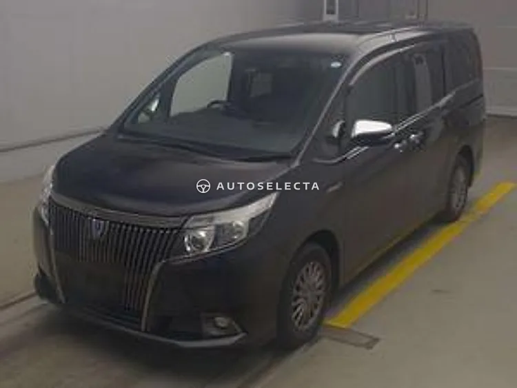 Toyota Esquire 2017, photo 1 of 1