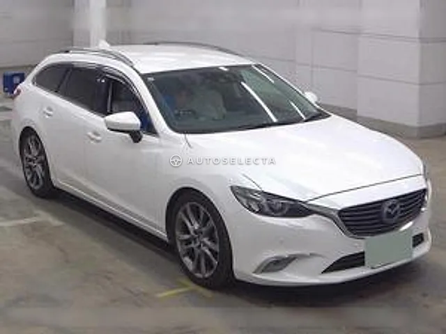 Mazda Atenza Wagon 2015, auction grade 4.5