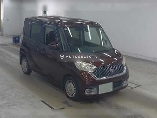Nissan Dayz Roox 2018, auction grade 3.5