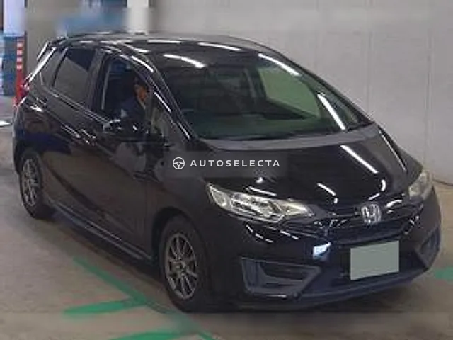 Honda Fit 2016, auction grade 3.5