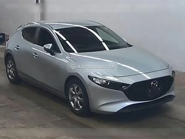 Mazda MAZDA3 Fastback 2022, auction grade 4