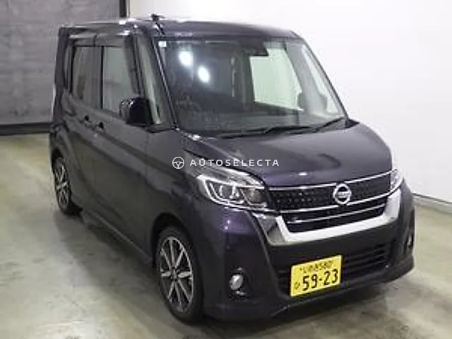 Nissan Dayz Roox 2017, auction grade R