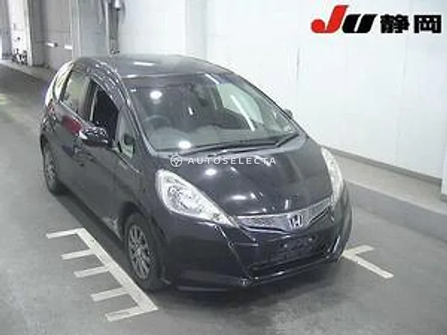 Honda Fit 2011, auction grade 3.5