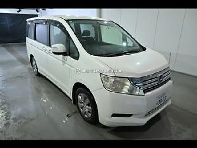 Honda Stepwgn 2012, auction grade 3.5