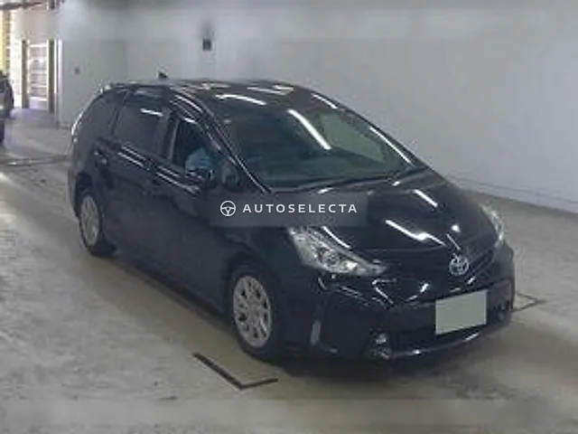 Toyota Prius Alpha 2016, auction grade R