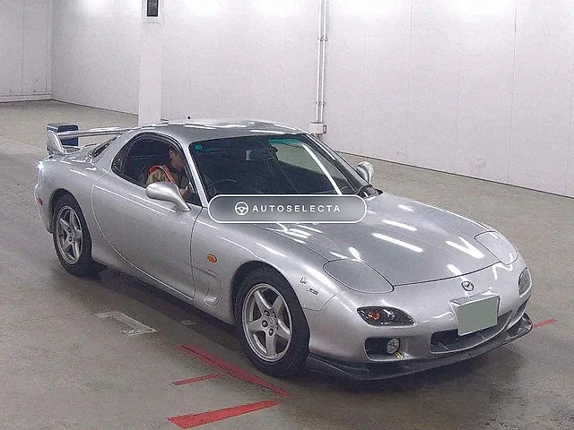 Mazda RX-7 Type R 2003, auction grade 3.5