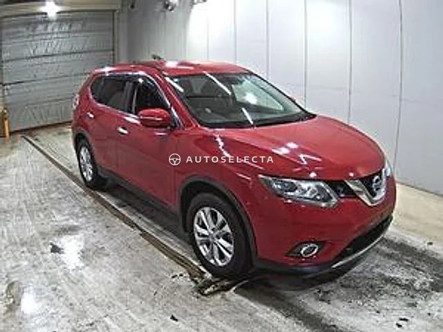 Nissan X-Trail 2017, auction grade 3.5