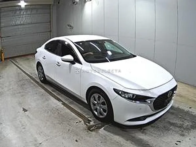 Mazda MAZDA3 2020, auction grade 4.5