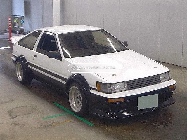 Toyota Corolla 1986, auction grade R