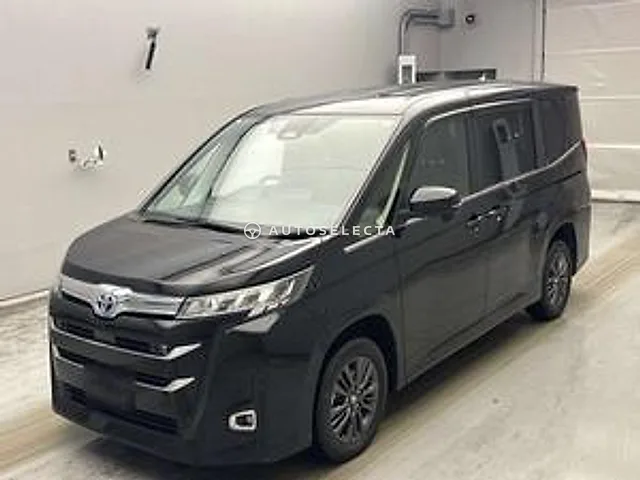 Toyota Noah 2023, auction grade 4