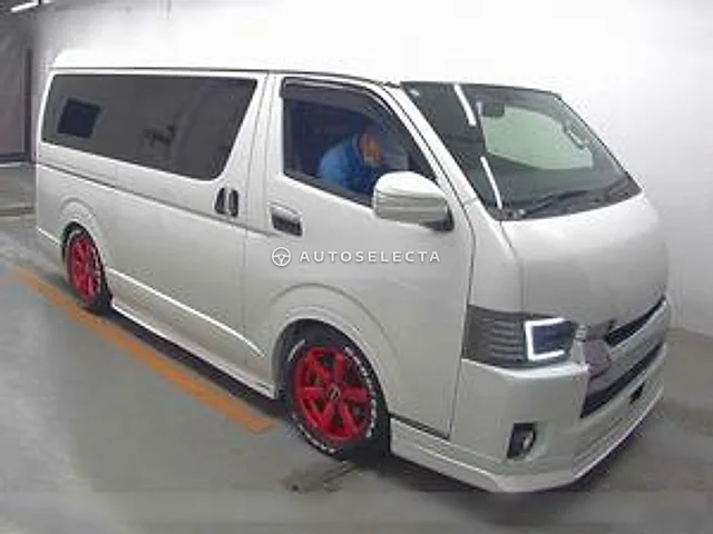 Toyota Hiace Wagon 2019, auction grade 4
