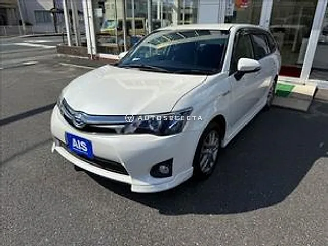 Toyota Corolla Fielder 2014, auction grade R
