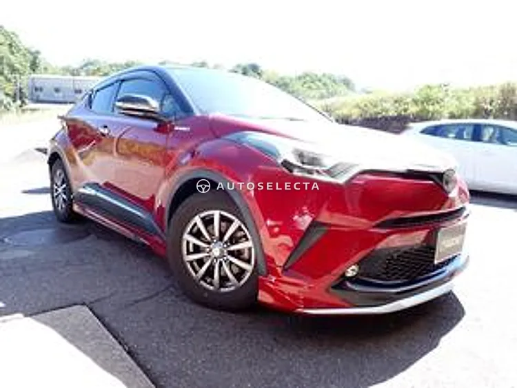 Toyota C-HR 2018, photo 1 of 1
